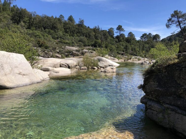 La vallée du Cavo et ses piscines naturelles, Corse
