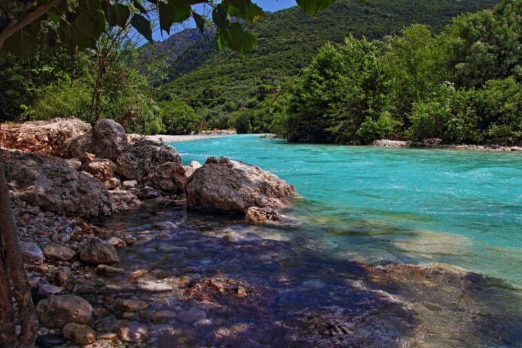 Paysage du fleuve Achéron en Grèce, connu comme le fleuve des Enfers dans la mythologie grecque