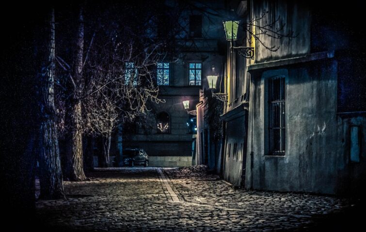 Ruelle sombre, Prague