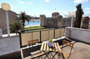 Appartement M Trogir avec stationnement gratuit