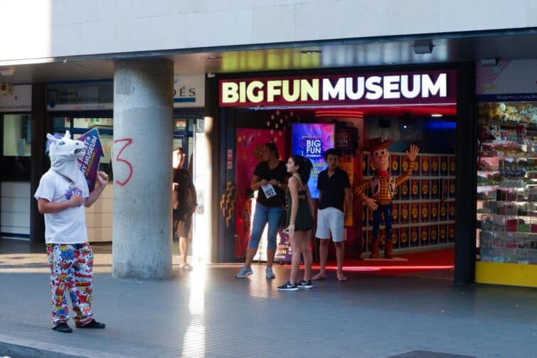 Big Fun Museum à Barcelone, attraction unique avec plusieurs salles thématiques amusantes