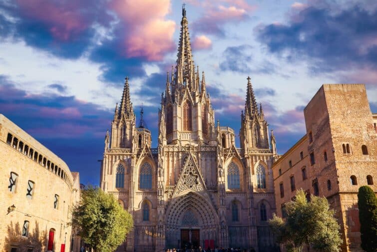 Entrée de la cathédrale gothique de Barcelone, Catalogne, Espagne