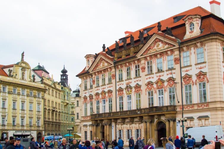 Façade du Palais Kinský à Prague, République tchèque