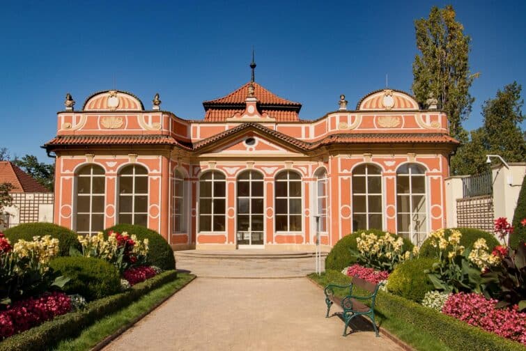 Pavillon dans le jardin du palais Černín à Prague, République tchèque