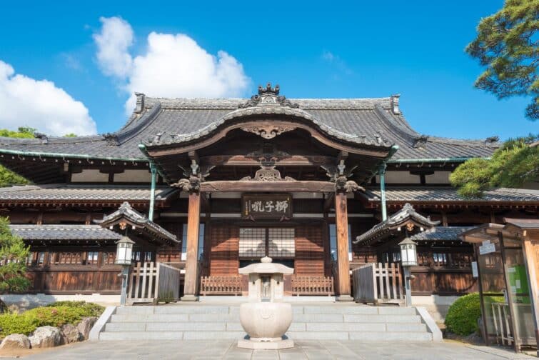 Temple de Sengaku-ji à Tokyo, Japon, célèbre pour les tombes des 47 rōnin