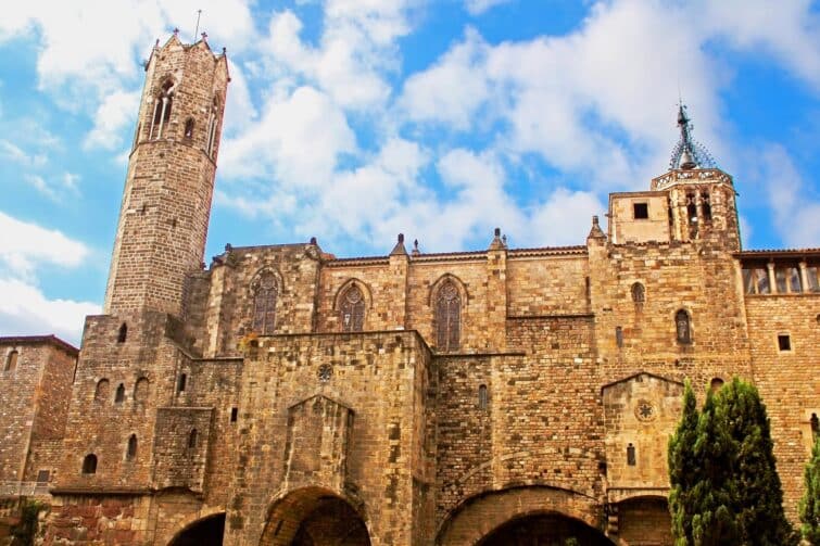 Tour médiévale et chapelle de Santa Àgata à Barcelone