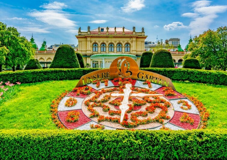 Horloge florale au Stadtpark de Vienne, Autriche