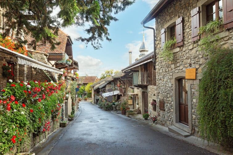 Yvoire vieille ville au bord du lac Léman