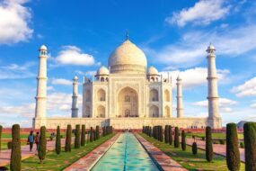 Le Taj Mahal à Agra attire près de 4 millions de visiteurs par an