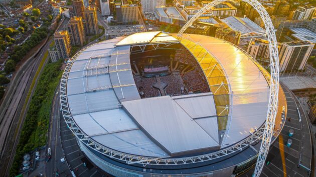 Le Wembley Stadium comporte 90 000 places/Wembley Stadium, Londres/Wembley Stadium, Londres