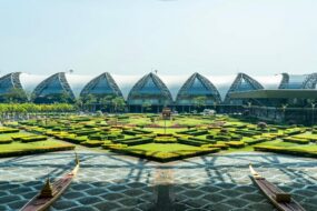 Aéroport Suvarnabhumi à Bangkok