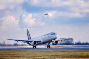 Aéroport international Henri-Coandă Bucarest Roumanie