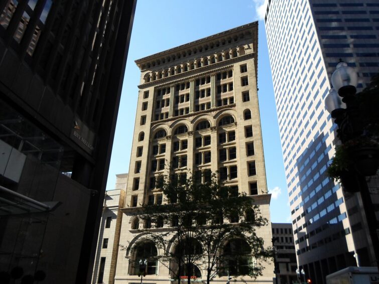 Ames Building à Boston, Massachusetts, un exemple d'architecture du 19e siècle aux États-Unis