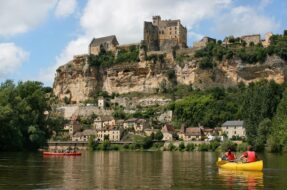 Canoë-kayak sur la Dordogne, France