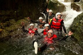 Canyoning dans le Gorgo de la Escalera à Anna, Espagne