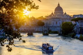 Croisière sur le Tibre à Rome, Italie