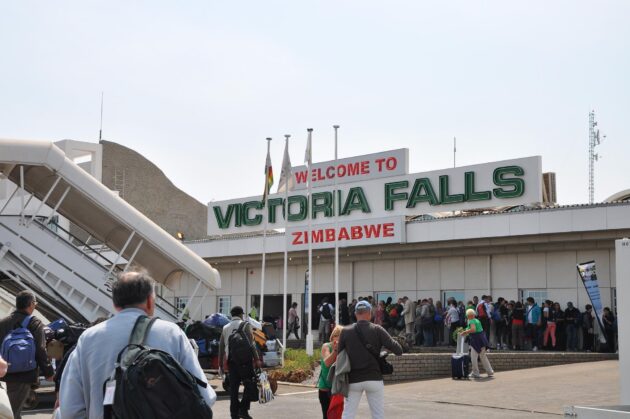 Entrée de l'aéroport de Victoria Falls au Zimbabwe