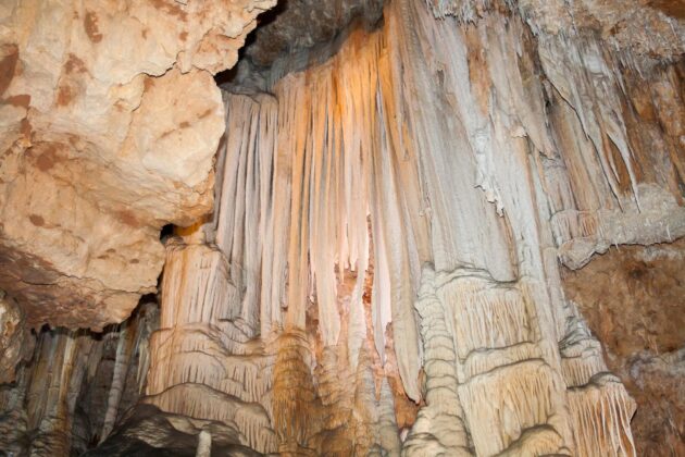 Grotte de Clamouse à Saint-Jean-de-Fos