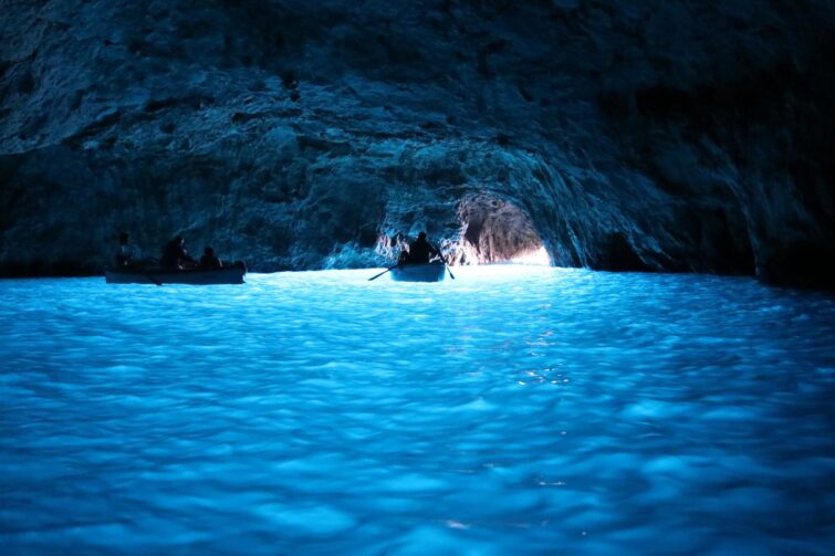 Intérieur de la Grotte Bleue de Capri