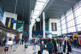 Intérieur de l'aéroport Kastrup à Copenhague