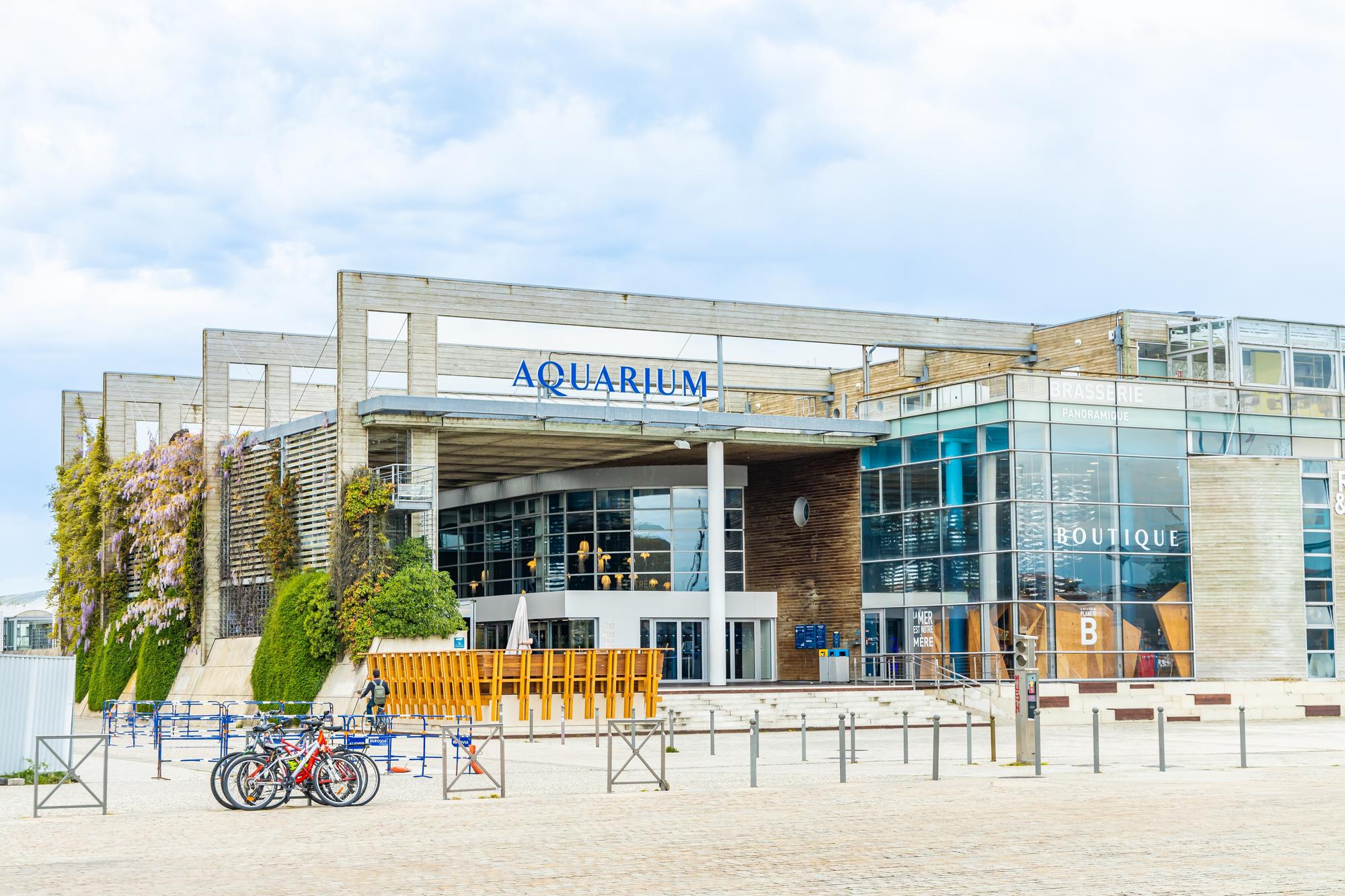 L'Aquarium de La Rochelle marque le paysage du port