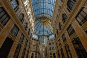 La Galleria Umberto I à Naples en Italie