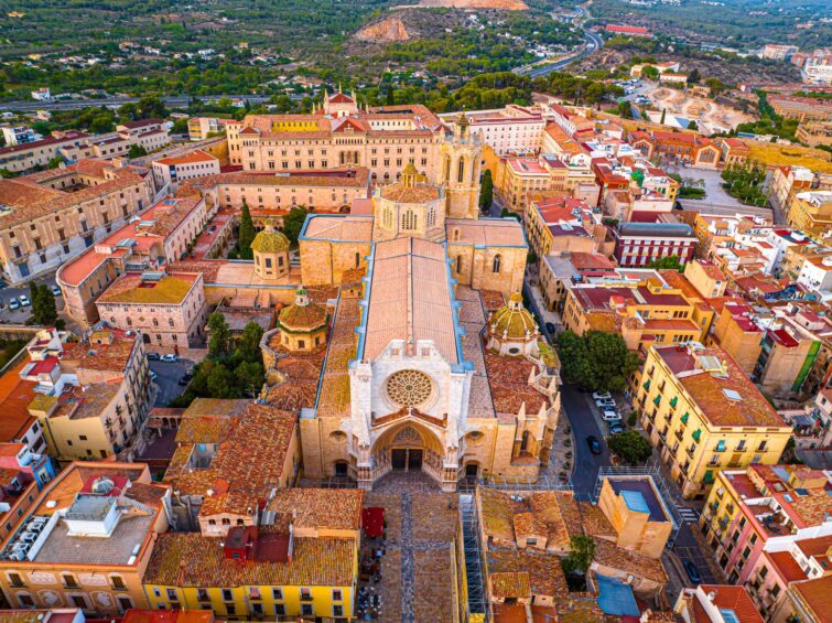 La cathédrale de Tarragone en Espagne