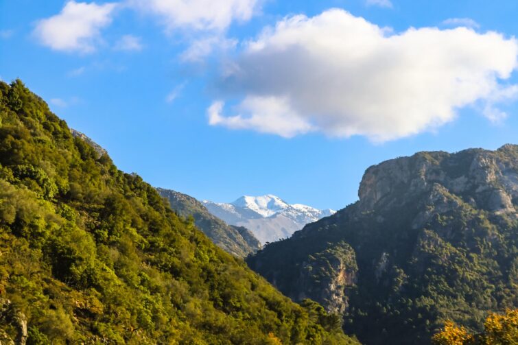 Le Mont Taygète dans le Péloponnèse en Grèce