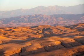 Le désert d'Agafay près de Marrakech, Maroc