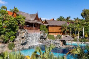 Le parc aquatique Siam Park rend hommage à l'architecture traditionnelle de la Thaïlande