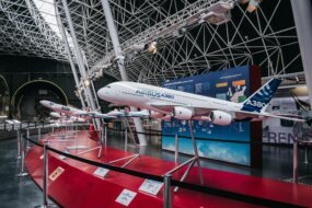 Modèles d'Airbus au musée de l'Aéroscopie près de Toulouse