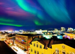 Observation des aurores boréales à Reykjavik en Islande