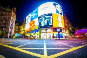 Piccadilly Circus à Londres