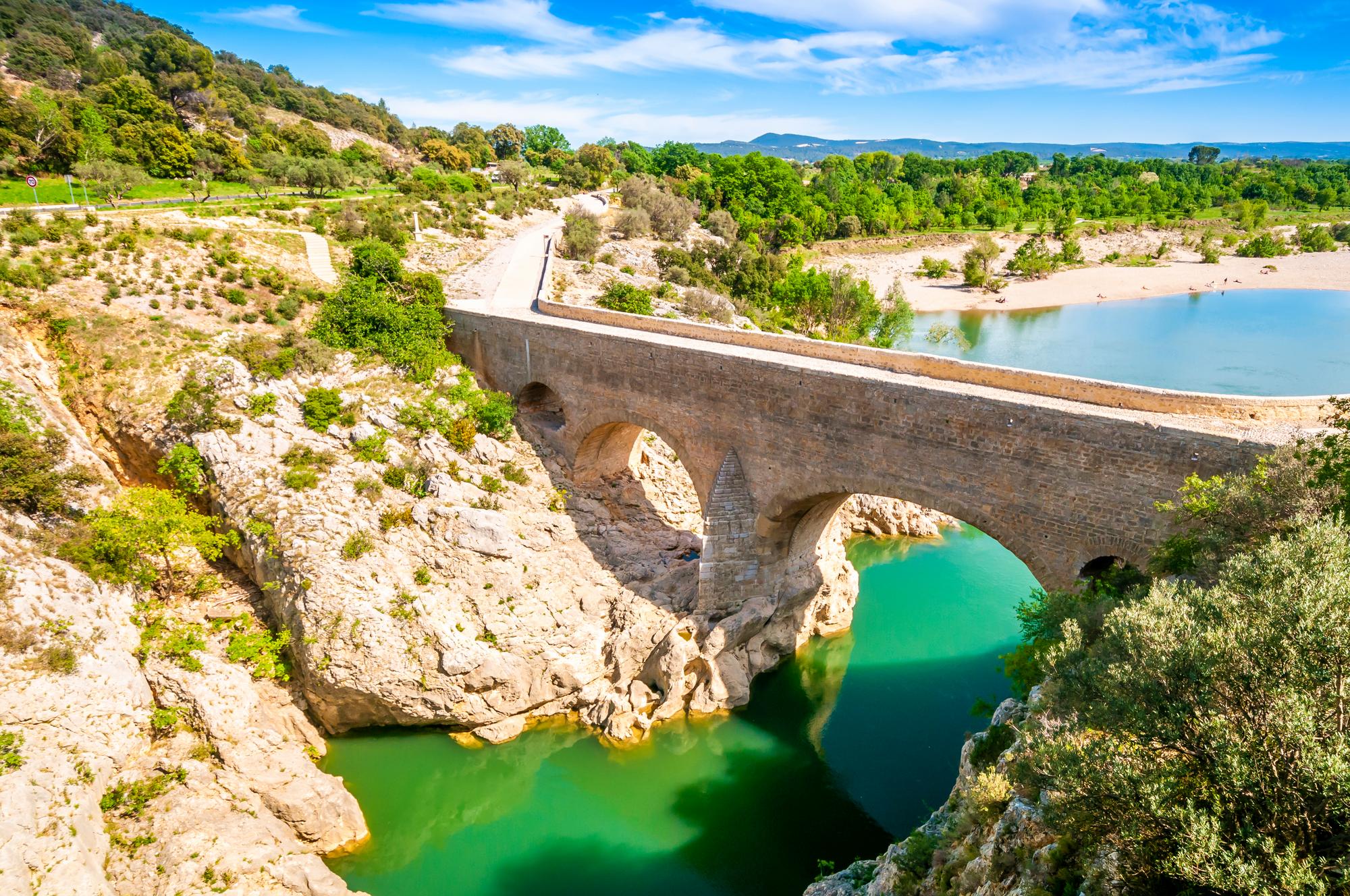 Pont du Diable dans l'Hérault, France