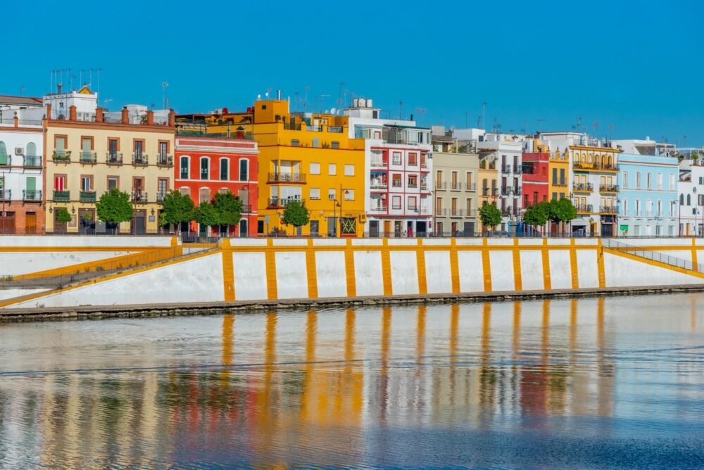 Quartier de Triana sur le fleuve Guadalquivir à Séville