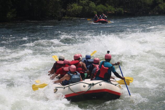 Rafting sur la Neste dans les Hautes-Pyrénées, France