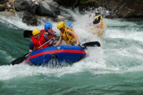 Rafting sur la rivière Kananaskis, Canada