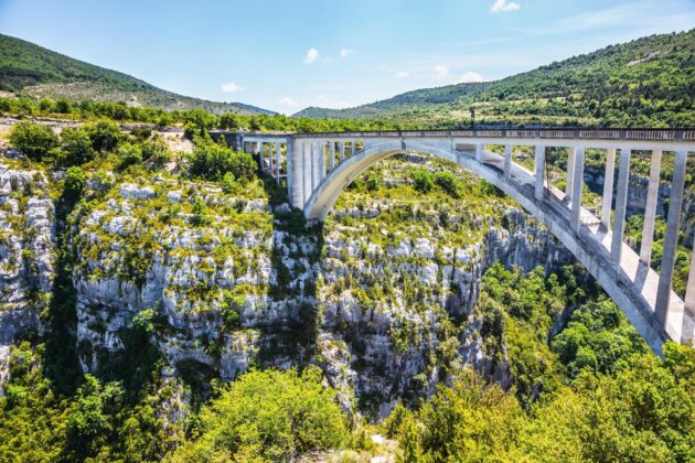 Saut à l’Élastique au pont de l'Artuby, gorges du Verdon