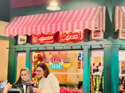 The FRIENDS Experience à New York City