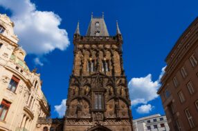 Tour Poudrière à Prague
