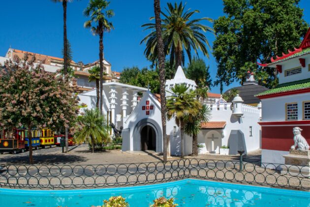 Visite du parc Portugal dos Pequenitos