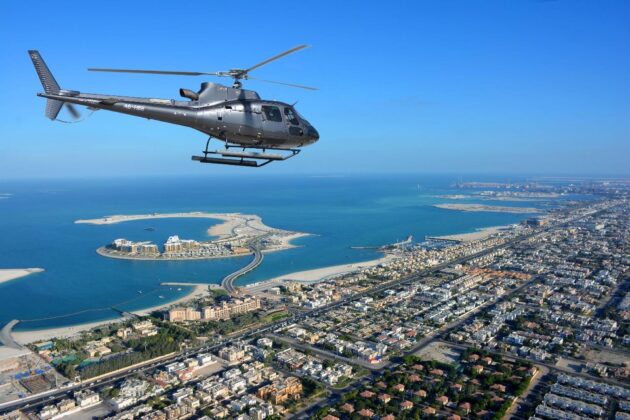 Vol en hélicoptère à Dubaï, Émirats arabes unis/Vol en hélicoptère à Dubaï, Émirats arabes unis/Vol en hélicoptère à Dubaï, Émirats arabes unis