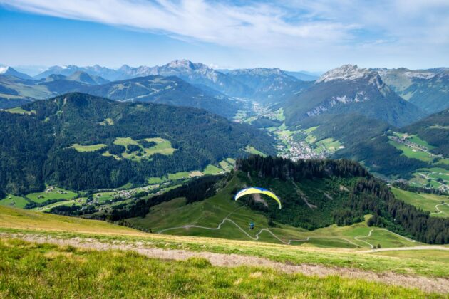 Vol en parapente au Grand-Bornand en Haute-Savoie