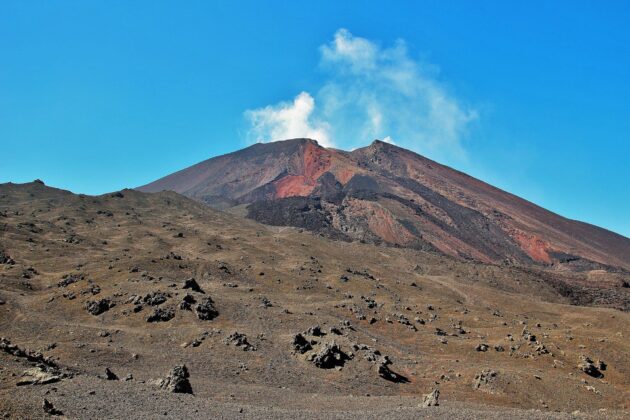 Vue sur le volcan Pacaya au Guatemala