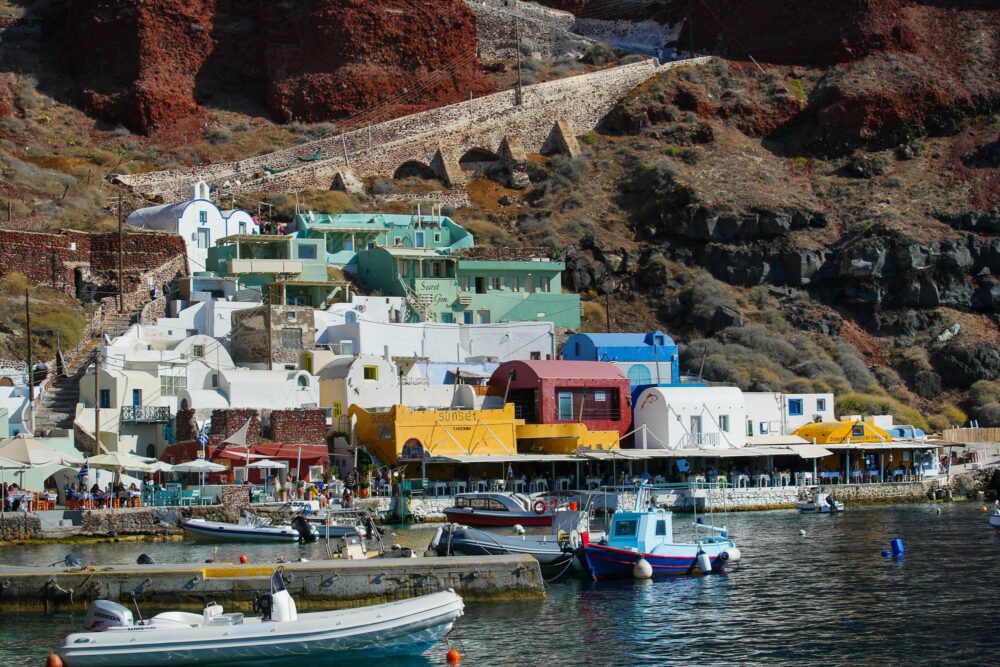 Ammoudi Bay