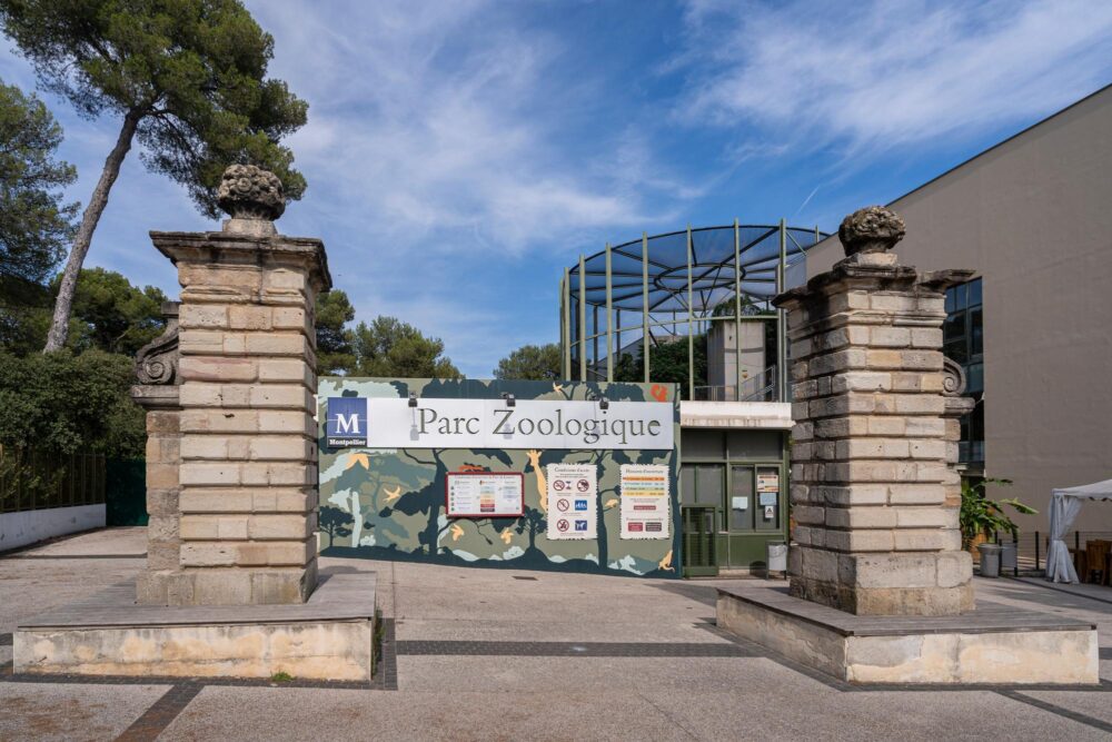 Entrée du parc zoologique de Lunaret à Montpellier
