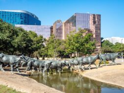 La Pioneer Plaza à Dallas
