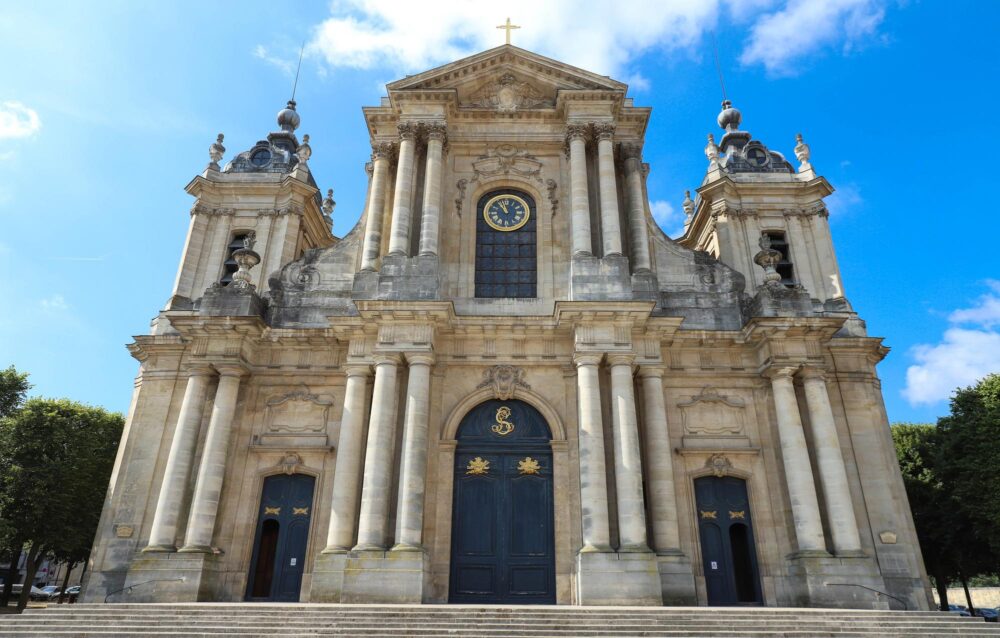 La cathédrale Saint-Louis de Versailles