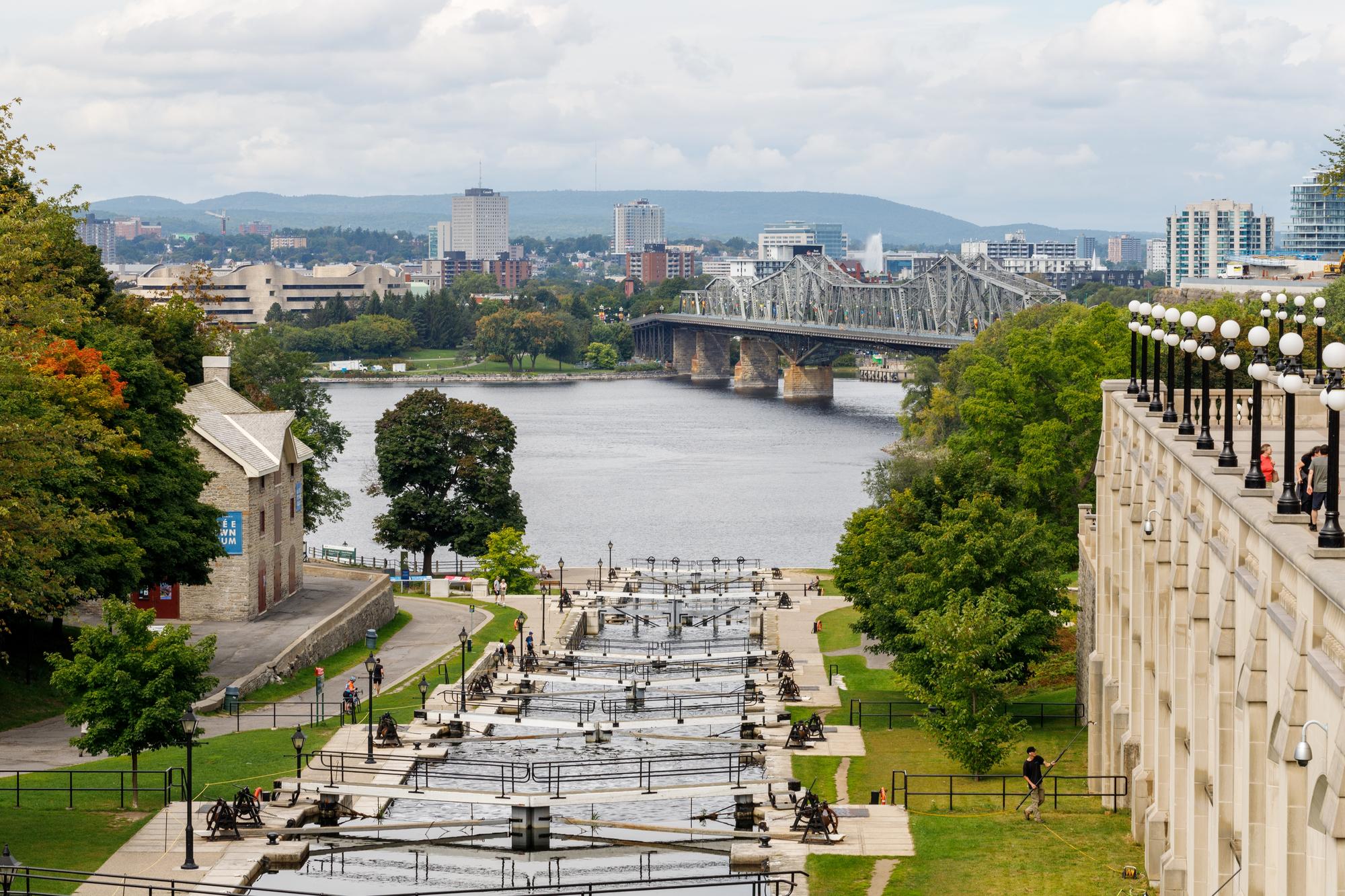Le musée Bytown au bord du canal Rideau à Ottawa