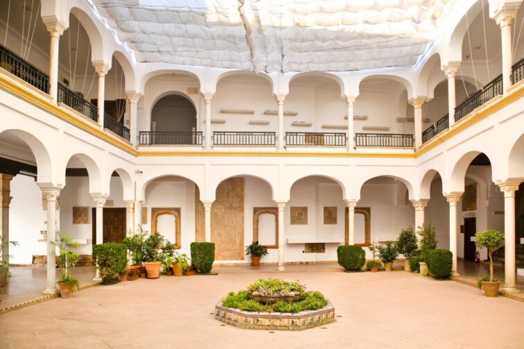 Patio du Musée archéologique de Cordoue